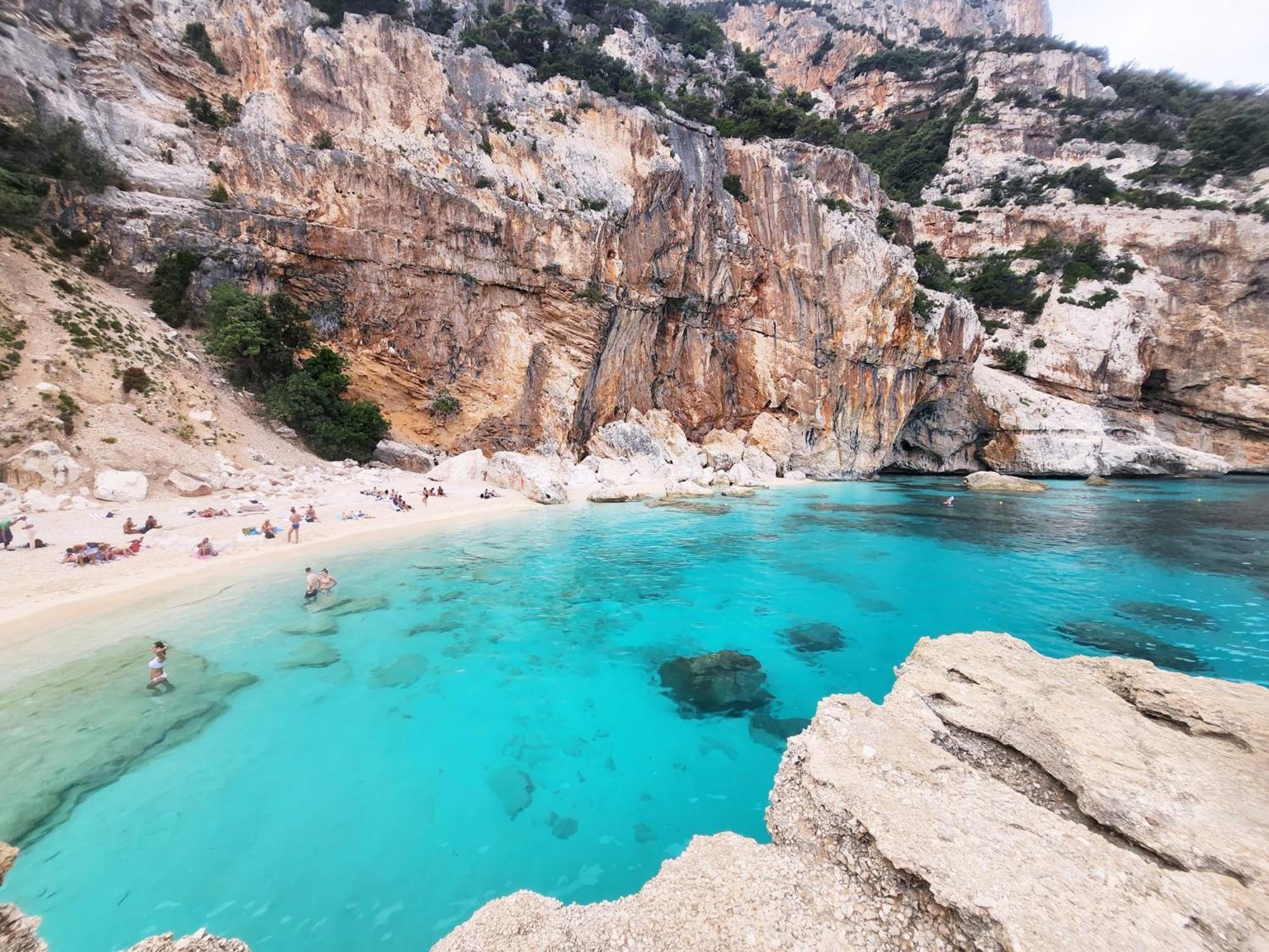 Casa Al Mare Orchidea - Motoparking - Wifi Free - Ac Cala Gonone Luaran gambar